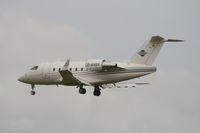 D-AAOK @ EBBR - Descending to RWY 25L