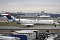N722EV @ ATL - Delta Connection