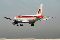 EC-KBJ @ EBBR - Flight IB3216 is descending to RWY 25L