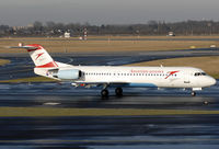 OE-IVA @ EDDL - at dus - by Volker Hilpert
