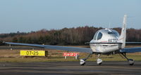 N67DP @ EGLK - LOCAL CIRRUS A/C - by BIKE PILOT