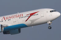 OE-LAW @ LOWW - Austrian Airlines 767-300 - by Andy Graf-VAP
