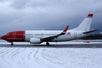 LN-KKX @ LOWS - Norwegian Air Shuttle
