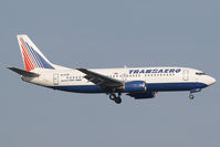 EI-CXR @ LOWW - Transaer 737-300
