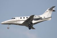 OE-FRC @ LOWW - Raytheon Premier 1