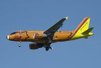 D-AKNO @ LOWW - Germanwings A319 - by Andy Graf-VAP