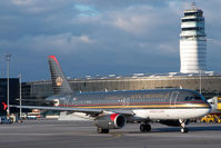 JY-AYD @ VIE - Royal Jordanian Airbus 320