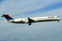 N944DL @ MIA - visitor - by Wolfgang Zilske