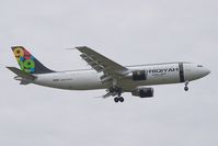 TS-IAY @ LOWW - Afriqiaah A300-600