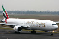A6-EMS @ EDDL - DUS Trip - by Peter Pabel