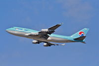 HL7492 @ KLAX - Korean Airlines Boeing 747-4B5, 25R departure KLAX. - by Mark Kalfas