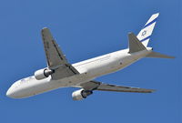 4X-EAJ @ KLAX - ELAL Boeing 767-330(ER), 25R departure KLAX. - by Mark Kalfas