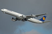 D-AIHE @ EDDF - Lufthansa - by Volker Hilpert