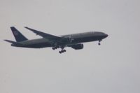 UNKNOWN - Boeing 777 of United Airlines on approach into Honolulu Airport Hawaii - by jetjockey
