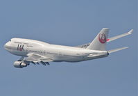 JA8071 @ KLAX - JAL Boeing 747-446, 25R departure KLAX. - by Mark Kalfas