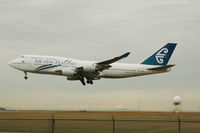 ZK-NBT @ YVR - Landing at YVR