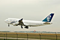 ZK-NBT @ YVR - Landing at YVR