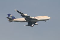 TF-AMI @ EBBR - On approach to RWY 07L