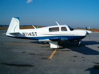 N1145T @ KLNS - N1145T after new paint by Lancaster Aero Refinishers