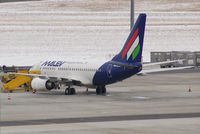 HA-LOG @ VIE - Malev - Hungarian Airlines Boeing 737-6Q8
