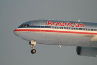 N368AA @ EBBR - Arrival of flight AA088 to RWY 25L - by Daniel Vanderauwera