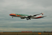 B-6055 @ YVR - Landing at YVR