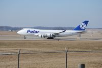 N416MC @ KCVG - PAC946 nosewheel touchdown