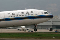 B-6086 @ ZGSZ - 330 - by Dawei Sun