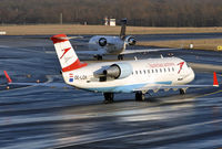OE-LCH @ EDDL - at dus - by Volker Hilpert