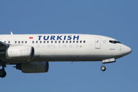 TC-JGP @ EBBR - Arrival of flight TK1937 to RWY 02