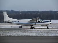 N106AN @ KLUK - Star Check 111 arriving from Rickenbacker. Hard to catch USC flights during the day.