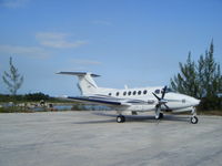 N425AP @ MYGD - Deep Water Cay Club - by skykingtim