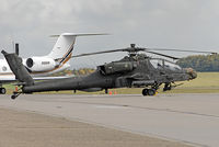 Q-17 @ EDRZ - Apache - by Volker Hilpert