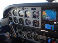 N32998 - Instrument Panel, VTF ILS into Monterey- KMRY