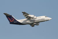 OO-DJQ @ EBBR - Flight SN3617 is taking off from RWY 07R