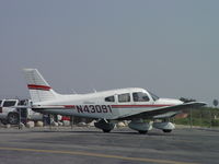 N43091 @ CCB - Preflight prior to taking off - by Helicopterfriend