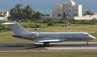N44GX @ TNCM - N44GX flying as JET SPEED 42 back tracking for take off - by Daniel Jef