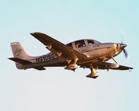 N910SG @ 5W8 - Departing runway 22 - by John W. Thomas
