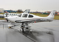 N722DR @ EGTG - Privately operated - by vickersfour