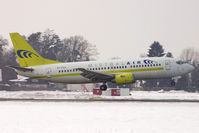 EI-DVA @ LOWG - EI-DVA - by Robert Schöberl