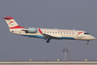 OE-LCJ @ VIE - Austrian arrows Canadair Regional Jet CRJ200LR