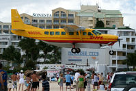 N900HL @ SXM - visitor - by Wolfgang Zilske