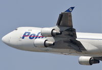 N453PA @ KLAX - Polar Air Cargo Boeing 747-46NF, N453PA 25L departure KLAX. - by Mark Kalfas