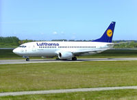 D-ABWH @ EGPH - Lufthansa 2TR Taxiing to runway 06 for departure to FRA - by Mike stanners