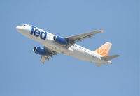 N465UA @ KLAX - United Airlines/TED Airbus A320-232, N465UA 25R departure KLAX. - by Mark Kalfas