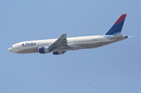 N860DA @ KLAX - Delta Airlines Boeing 777-232, N860DA 25R departure KLAX. - by Mark Kalfas