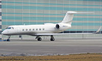 N860AA @ LOWW - Gulfstream Aerospace Corp