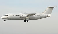 LZ-HBG @ LOWW - Hemus Air