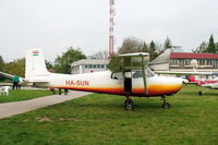 HA-SUN @ LHFH - Farkashegy Airfield Hungary - by Attila Groszvald-Groszi