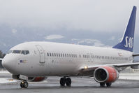 LN-RRS @ LOWS - Scandinavian Airlines 737-800 - by Andy Graf-VAP